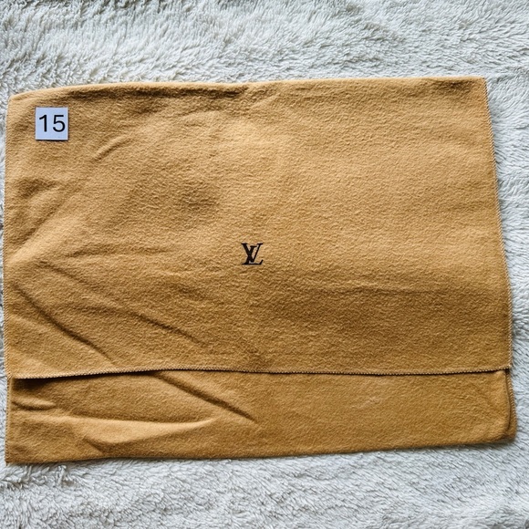 Louis Vuitton Tan Dust Bag - Picture 2 of 4